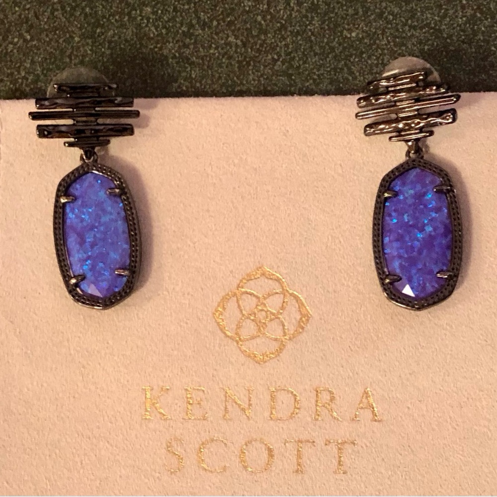 ๐ค๐๐ค VGUC Kendra Scott Custom Dani Earrings - Picture 2 of 12